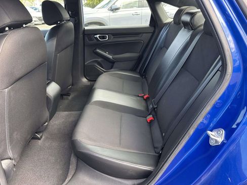 Used 2023 Honda Civic Sport image 12