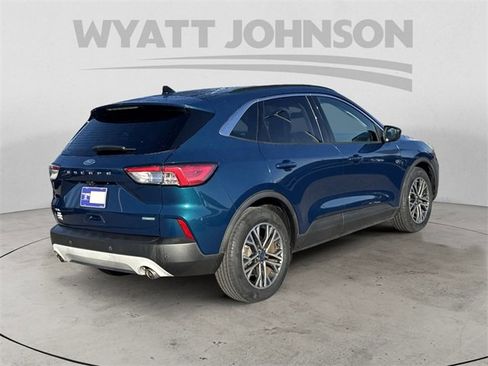 Used 2020 Ford Escape SEL image 5