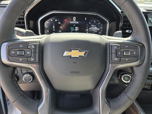 New 2026 Chevrolet Silverado 1500 High Country w/ Technology Package AWD/4WD image 16