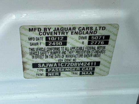 Used 2013 Jaguar XJ RWD image 26