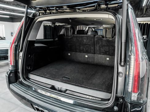 Used 2020 Cadillac Escalade ESV Luxury RWD image 63