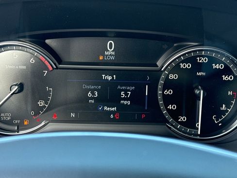 New 2026 Cadillac XT5 Luxury w/ LPO, Bronce Accent Package image 22