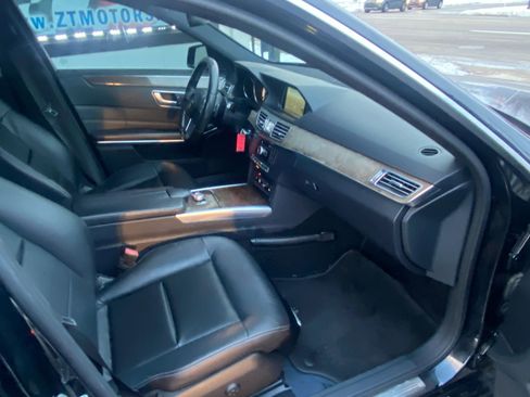 Used 2014 Mercedes-Benz E 350 4MATIC Sedan image 12