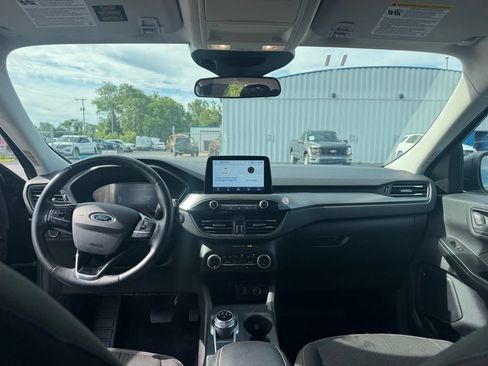 Used 2024 Ford Escape Active AWD/4WD image 11