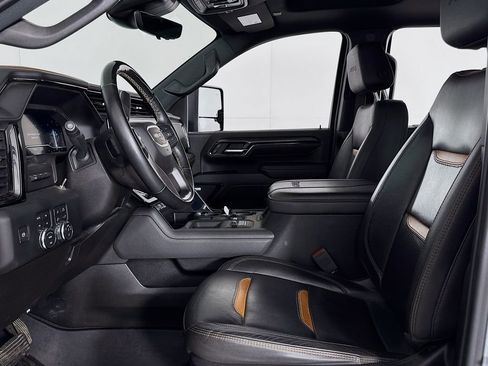 Used 2024 GMC Sierra 3500 AT4 w/ Technology Package image 12