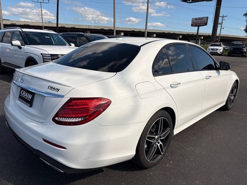Used 2019 Mercedes-Benz E 300 image 7