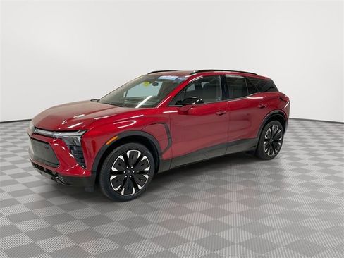 Certified 2025 Chevrolet Blazer EV RS image 5