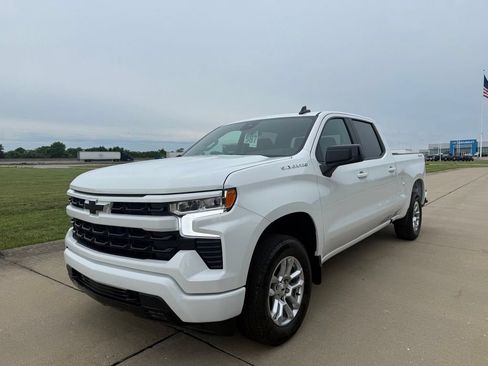 New 2026 Chevrolet Silverado 1500 RST w/ Convenience Package II AWD/4WD image 9