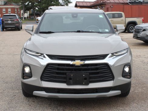 Used 2021 Chevrolet Blazer LT AWD/4WD image 2