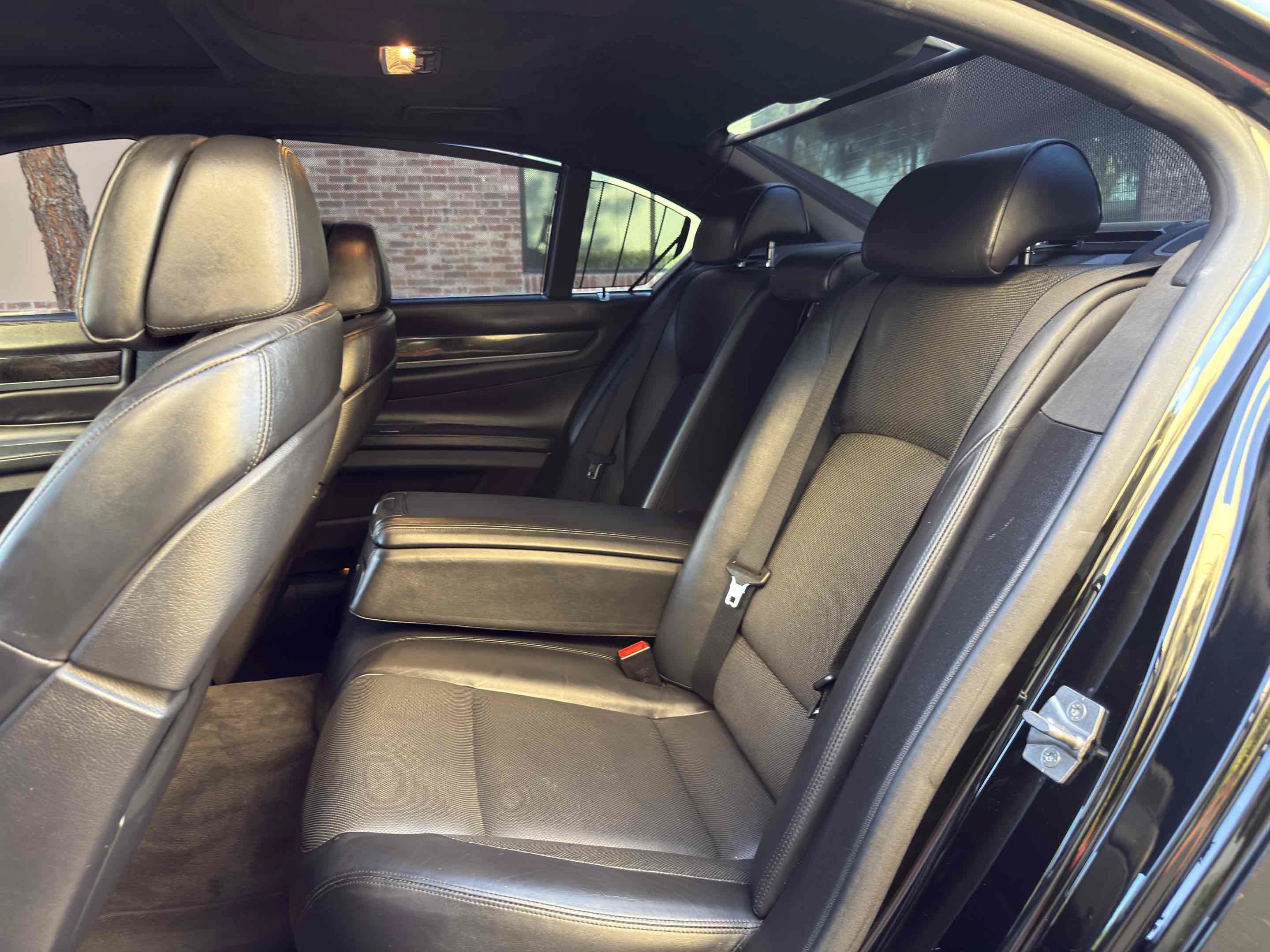 Used 2012 BMW ALPINA B7 RWD image 99
