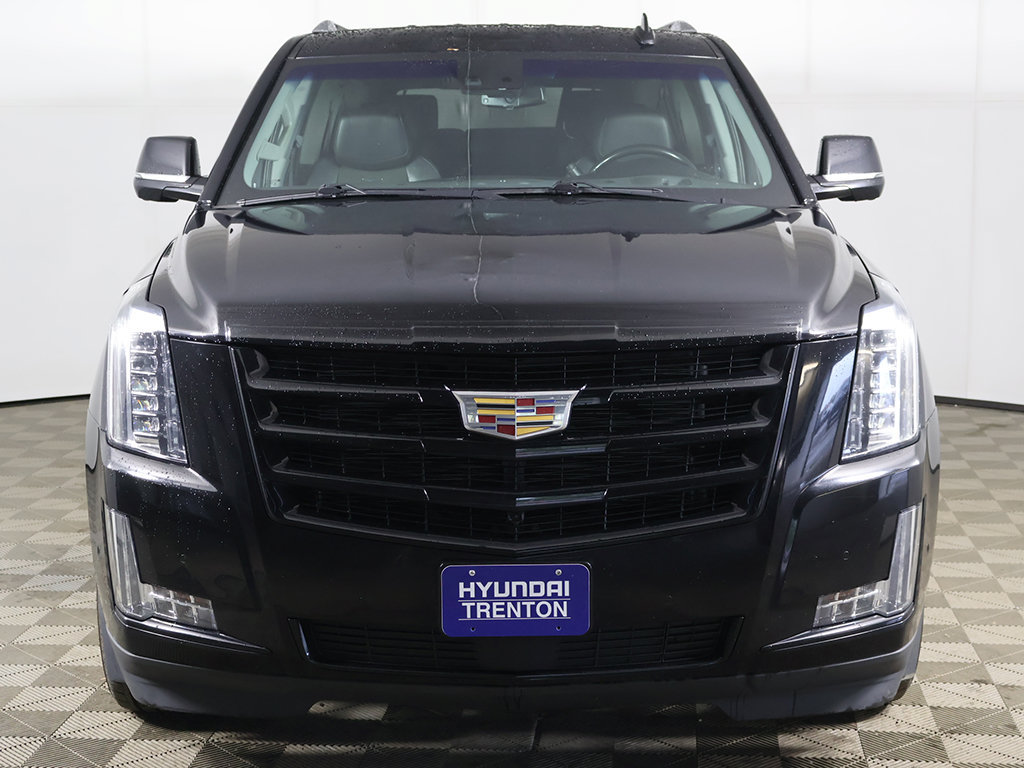 Used 2019 Cadillac Escalade ESV Premium Luxury w/ Escalade Sport Edition AWD/4WD image 14