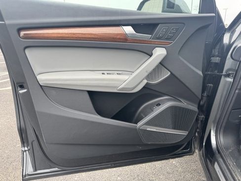 Used 2022 Audi Q5 2.0T Premium Plus w/ Premium Plus Package image 10