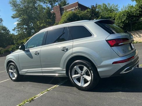 Used 2023 Audi Q7 2.0T Premium w/ Convenience Package AWD/4WD image 7