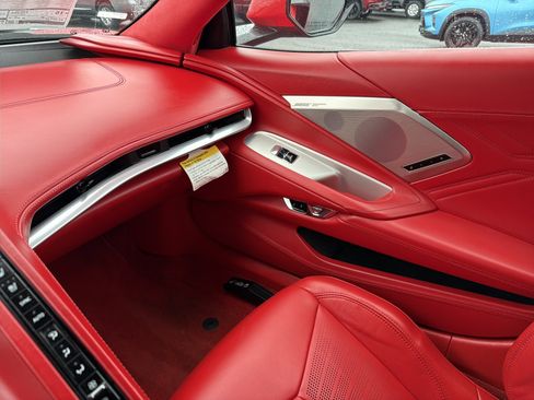 Used 2023 Chevrolet Corvette Z06 image 24