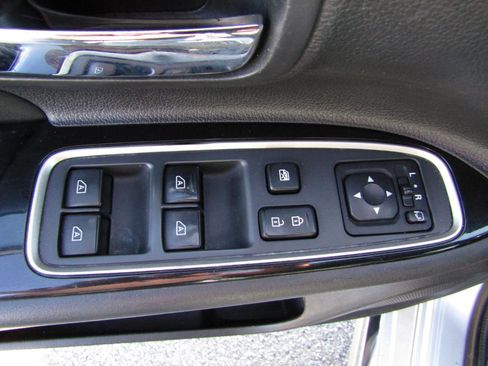 Used 2022 Mitsubishi Outlander SEL AWD/4WD image 11