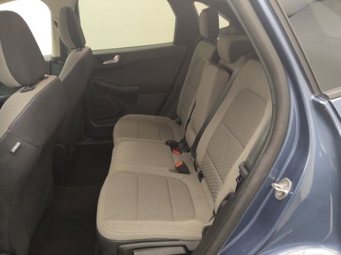 Used 2020 Ford Escape SE FWD image 18