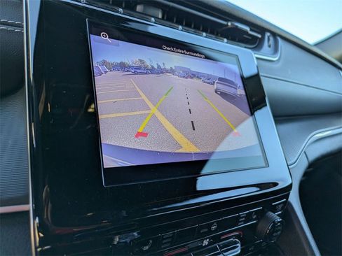 Used 2024 Jeep Grand Cherokee L Laredo image 22