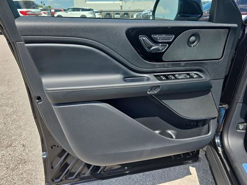 New 2025 Lincoln Aviator 2WD w/ Equipment Group 101A image 16