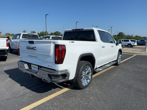 Certified 2024 GMC Sierra 1500 SLT w/ SLT Premium Plus Package AWD/4WD image 3
