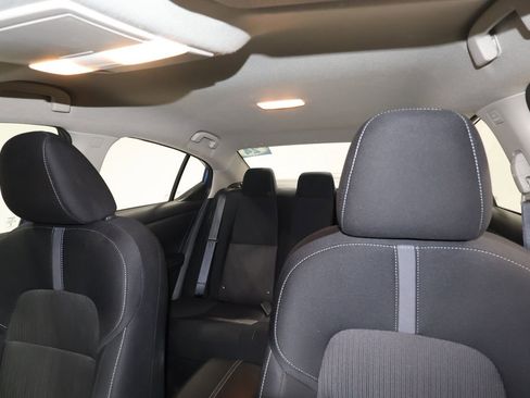 Used 2024 Nissan Sentra SV image 16