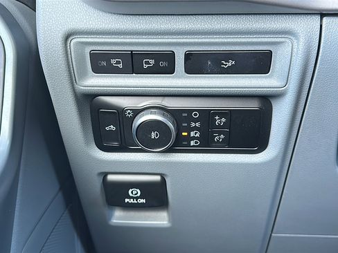 Used 2022 Ford F150 XLT w/ Equipment Group 302A High image 34