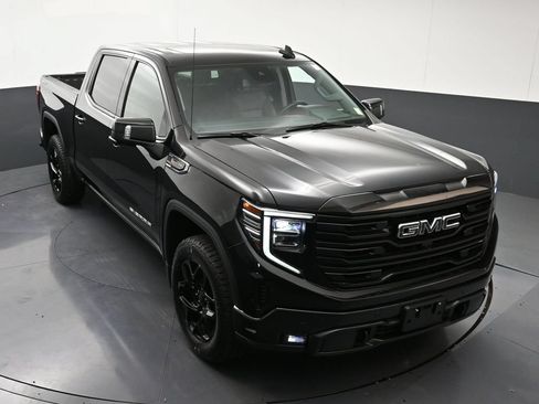 Used 2023 GMC Sierra 1500 SLT w/ SLT Premium Plus Package AWD/4WD image 21