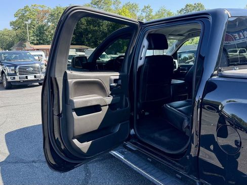 Used 2018 Chevrolet Silverado 1500 LT w/ All Star Edition AWD/4WD image 13