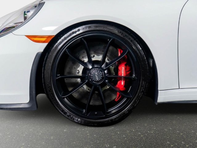 Used 2018 Porsche 911 GT3 w/ Sport Chrono Package RWD image 19