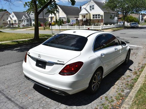 Used 2018 Mercedes-Benz C 300 4MATIC Sedan image 5