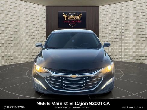 Used 2020 Chevrolet Malibu LT image 3
