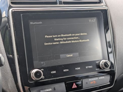 Used 2020 Mitsubishi Outlander Sport ES AWD/4WD image 27