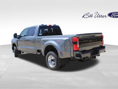 New 2026 Ford F350 Platinum AWD/4WD image 4