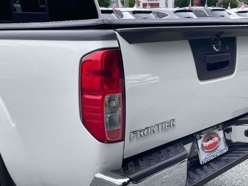 Used 2021 Nissan Frontier SV RWD image 13