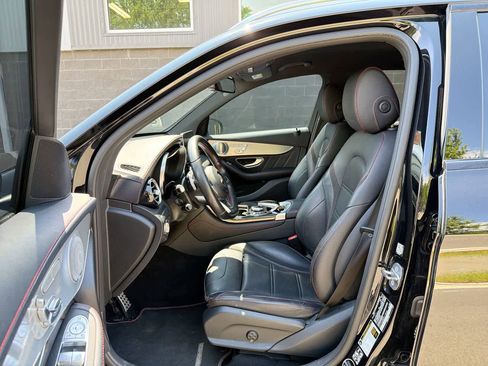 Used 2017 Mercedes-Benz GLC 43 AMG 4MATIC image 21