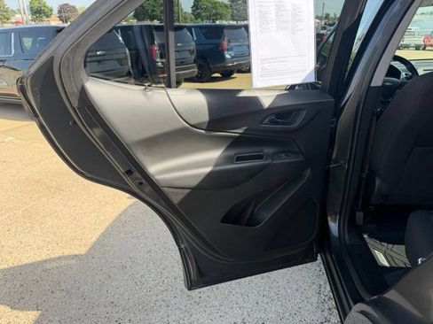 Used 2018 Chevrolet Equinox LT AWD/4WD image 34
