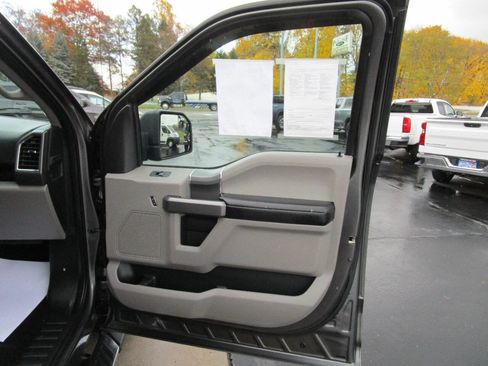 Used 2015 Ford F150 XLT w/ Equipment Group 301A Mid image 13