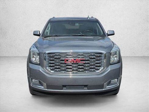 Used 2020 GMC Yukon XL Denali w/ Open Road Package AWD/4WD image 2
