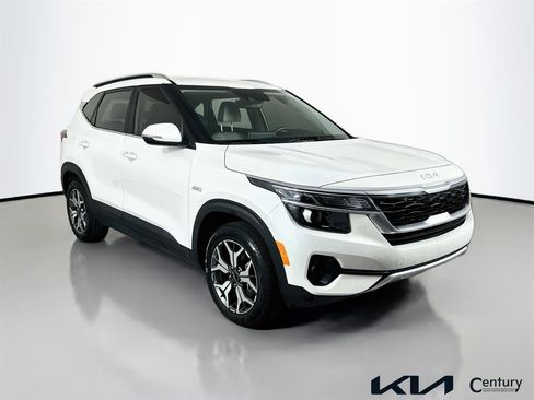 Certified 2023 Kia Seltos EX image 3