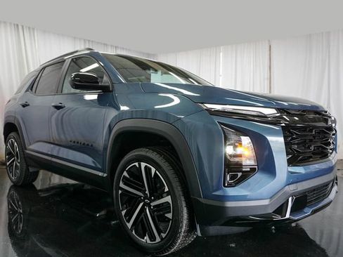 New 2026 Chevrolet Equinox RS w/ Safety and Technology Package FWD image 2