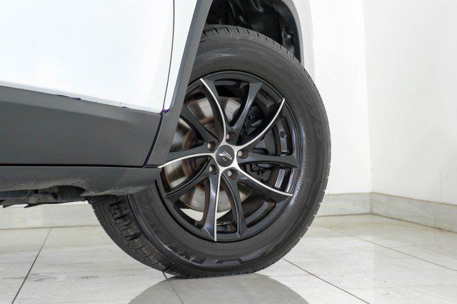 Used 2021 Jeep Cherokee Latitude Plus AWD/4WD image 67