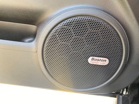 Used 2013 Chevrolet Camaro ZL1 RWD image 23