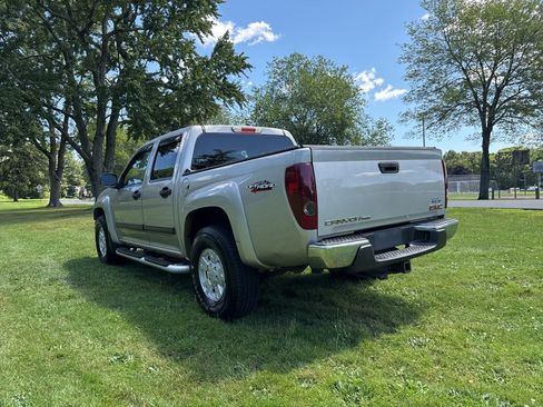 Used 2005 GMC Canyon SLE AWD/4WD image 16