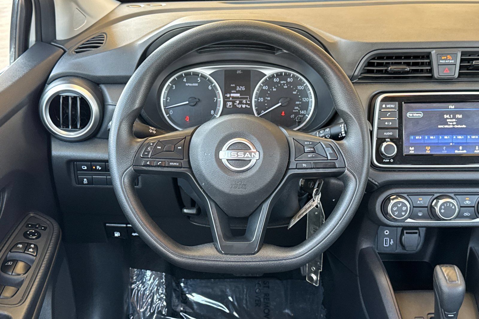 Used 2025 Nissan Versa S FWD image 14