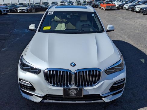 Used 2019 BMW X5 xDrive40i w/ Premium Package 2 AWD/4WD image 3