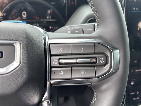 New 2026 GMC Yukon XL Denali w/ Advanced Technology Package image 18