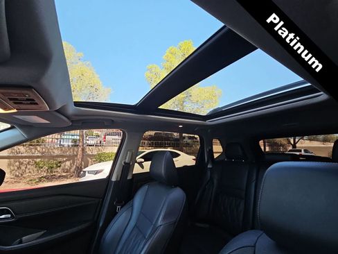 Used 2024 Nissan Rogue Platinum FWD image 29