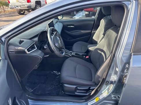 Used 2021 Toyota Corolla LE image 10