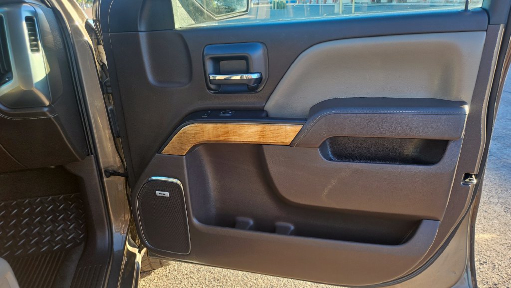 Used 2015 Chevrolet Silverado 1500 LTZ w/ Texas Edition, 1LZ Trim RWD image 18