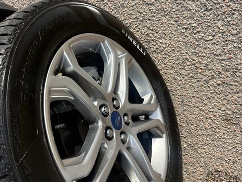 Used 2018 Ford Edge Titanium w/ Equipment Group 301A FWD image 59
