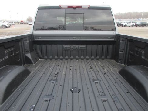 New 2026 GMC Sierra 2500 SLT w/ SLT Premium Package image 6